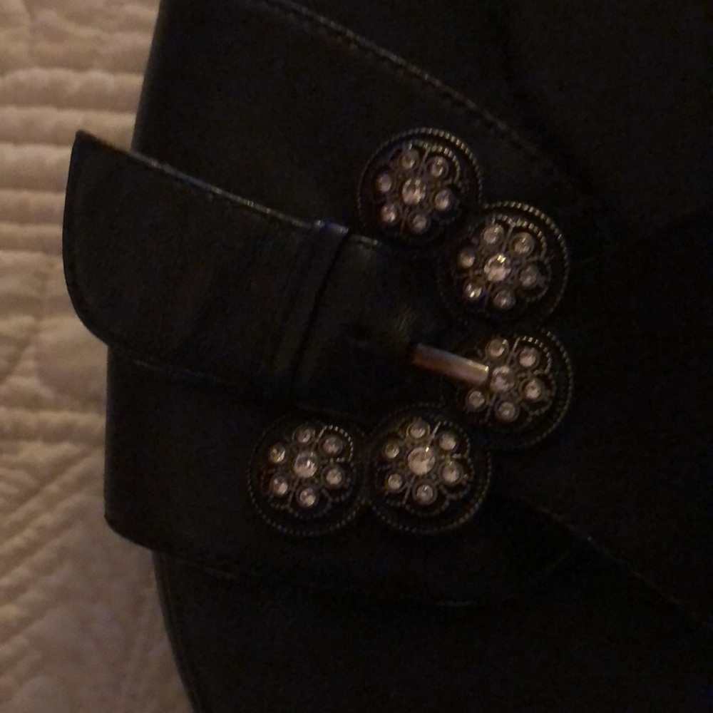 Apostrophe sandals - Picture 4 of 5